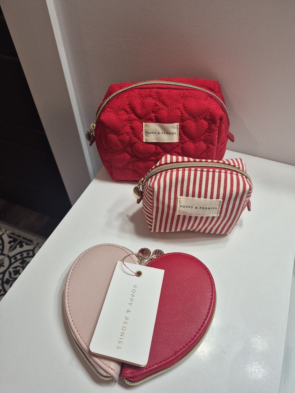 Poppy & Peonies 4 Piece Set- 2 Cosmetics, 2 Heart Coin Purses